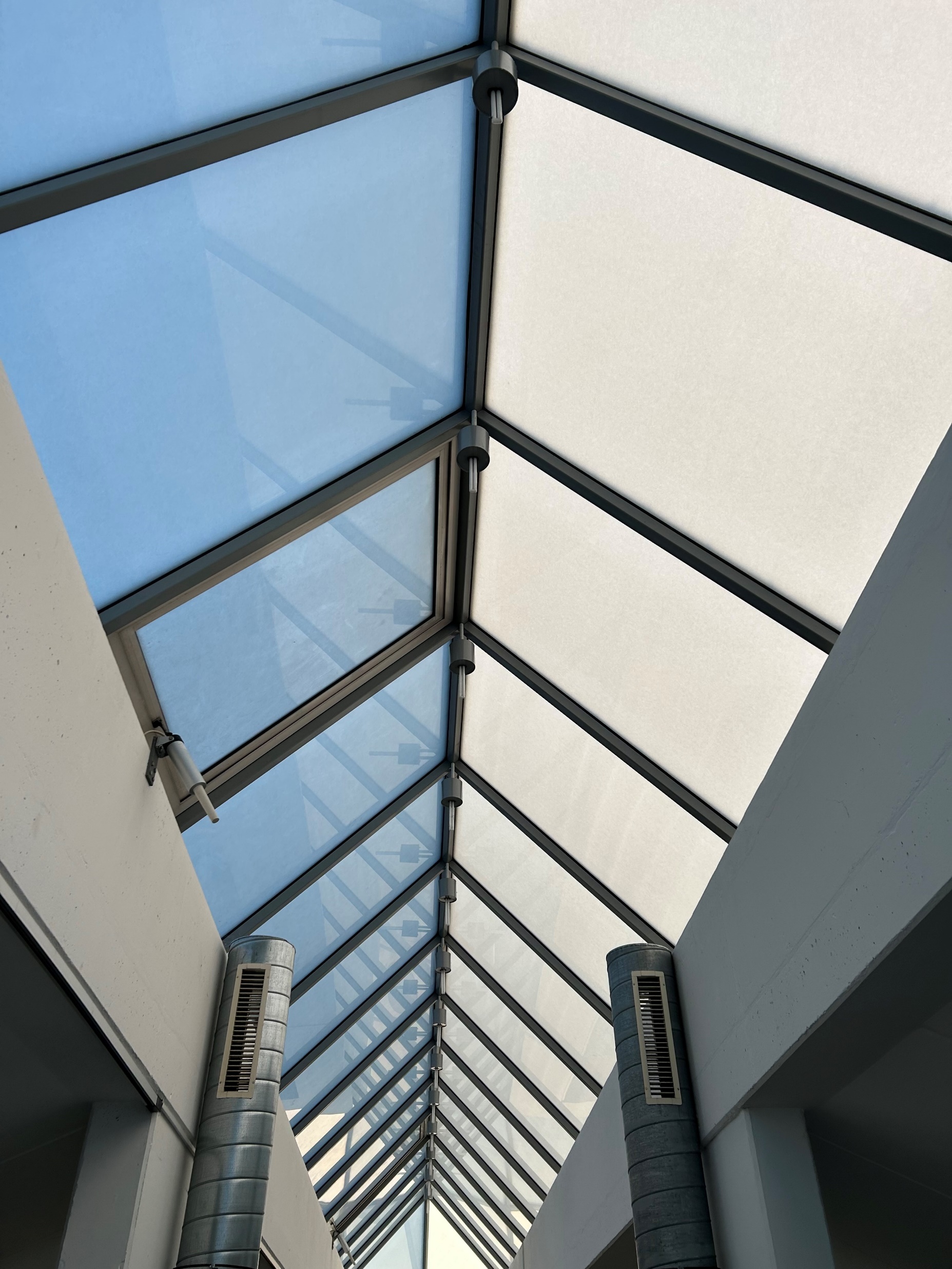 San Francisco SPCA skylight — OKALUX capillary diffuse daylighting vs. competitor clear glass comparison